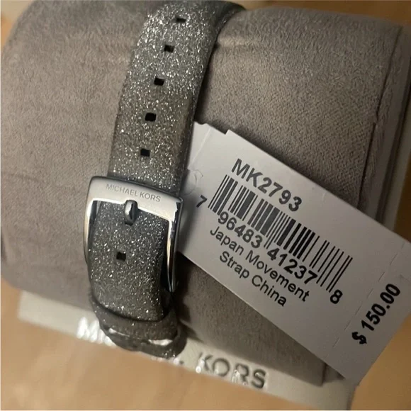 Michael Kors Silver Strap Watch - Picture 3 of 13